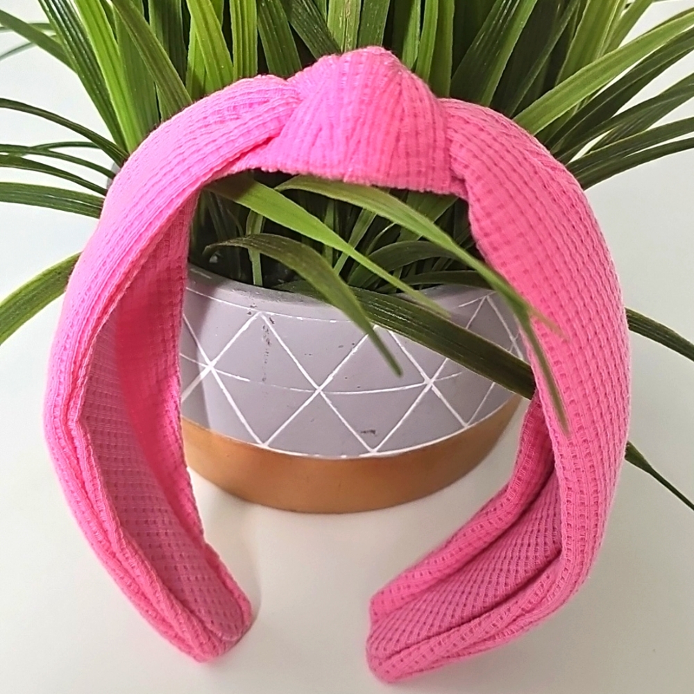 NWOT Pink Top Knot Headband